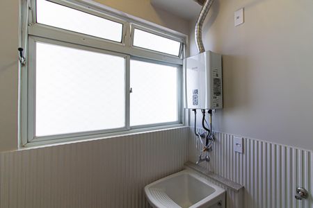 Apartamento para alugar com 56m², 2 quartos e 1 vagaÁrea de Serviço