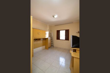 Casa à venda com 139m², 3 quartos e 3 vagas Casa à venda com 139m², 3 quartos e 3 vagasQuarto 3 - Suíte