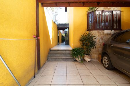 Casa à venda com 139m², 3 quartos e 3 vagas Casa à venda com 139m², 3 quartos e 3 vagasHall de entrada