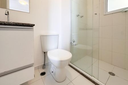 Apartamento para alugar com 59m², 3 quartos e 1 vaga Apartamento para alugar com 59m², 3 quartos e 1 vagaBanheiro da Suíte