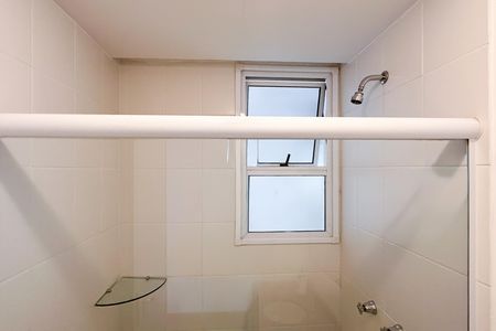 Apartamento para alugar com 59m², 3 quartos e 1 vaga Apartamento para alugar com 59m², 3 quartos e 1 vagaBanheiro Social