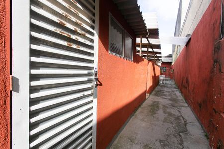 Casa à venda com 270m², 8 quartos e 6 vagas Casa à venda com 270m², 8 quartos e 6 vagasCorredor