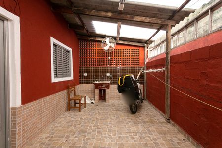 Casa à venda com 270m², 8 quartos e 6 vagas Casa à venda com 270m², 8 quartos e 6 vagasCasa 2