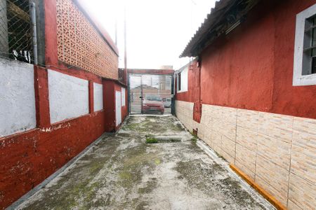 Casa à venda com 270m², 8 quartos e 6 vagas Casa à venda com 270m², 8 quartos e 6 vagasGaragem 1