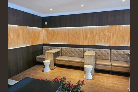 Apartamento à venda com 64m², 2 quartos e 2 vagas Apartamento à venda com 64m², 2 quartos e 2 vagasÁrea externa