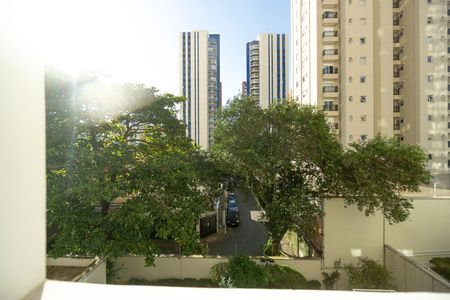 Apartamento à venda com 148m², 4 quartos e 3 vagas Apartamento à venda com 148m², 4 quartos e 3 vagasVista do quarto 02