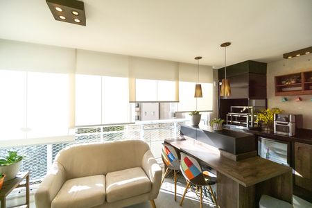Apartamento à venda com 148m², 4 quartos e 3 vagas Apartamento à venda com 148m², 4 quartos e 3 vagasVaranda
