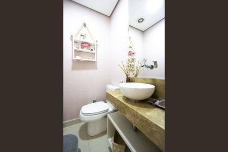 Apartamento à venda com 148m², 4 quartos e 3 vagas Apartamento à venda com 148m², 4 quartos e 3 vagasLavabo