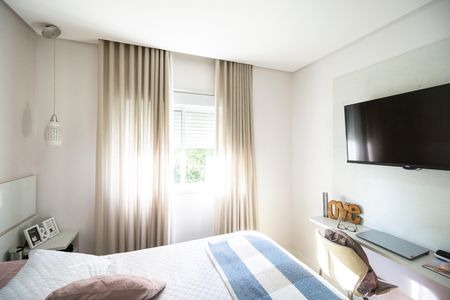 Apartamento à venda com 148m², 4 quartos e 3 vagas Apartamento à venda com 148m², 4 quartos e 3 vagasSuíte