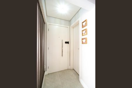 Apartamento à venda com 148m², 4 quartos e 3 vagas Apartamento à venda com 148m², 4 quartos e 3 vagasHall de entrada