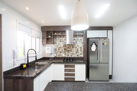 Apartamento à venda com 148m², 4 quartos e 3 vagas Apartamento à venda com 148m², 4 quartos e 3 vagasCozinha