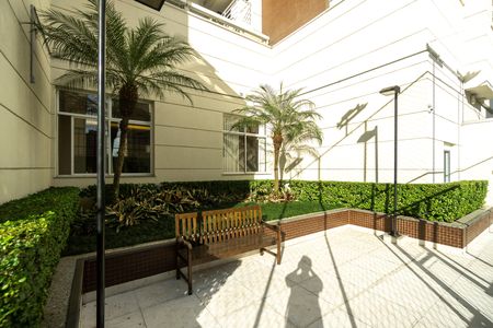 Apartamento à venda com 148m², 4 quartos e 3 vagas Apartamento à venda com 148m², 4 quartos e 3 vagasÁrea externa