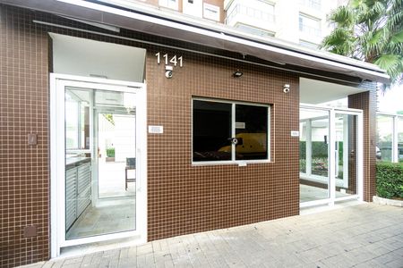 Apartamento à venda com 148m², 4 quartos e 3 vagas Apartamento à venda com 148m², 4 quartos e 3 vagasFachada