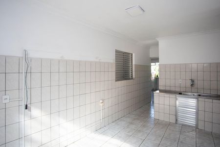 Casa para alugar com 80m², 3 quartos e 2 vagasCozinha