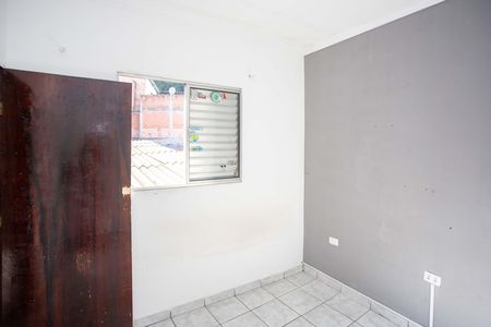 Casa para alugar com 80m², 3 quartos e 2 vagasQuarto 3