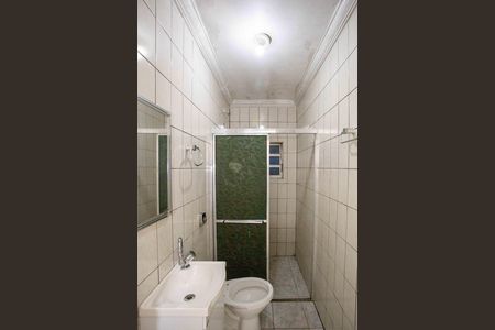 Casa para alugar com 80m², 3 quartos e 2 vagasBanheiro