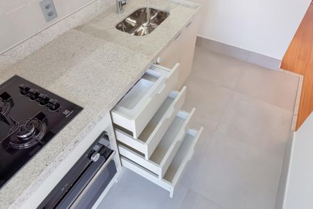 Apartamento à venda com 48m², 1 quarto e 1 vaga Apartamento à venda com 48m², 1 quarto e 1 vagaCozinha - Armários