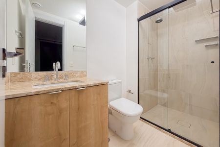 Apartamento à venda com 48m², 1 quarto e 1 vaga Apartamento à venda com 48m², 1 quarto e 1 vagaBanheiro da Suíte