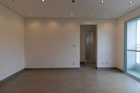 Sala de apartamento para alugar com 2 quartos, 50m² em Jardim Pioneira, Cotia