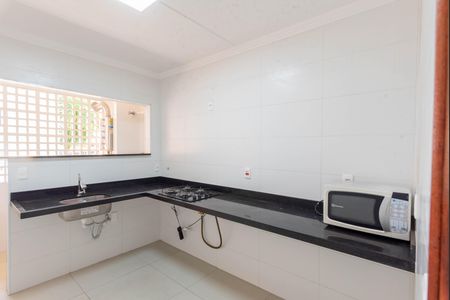 Apartamento para alugar com 147m², 2 quartos e 1 vaga Apartamento para alugar com 147m², 2 quartos e 1 vagaCozinha