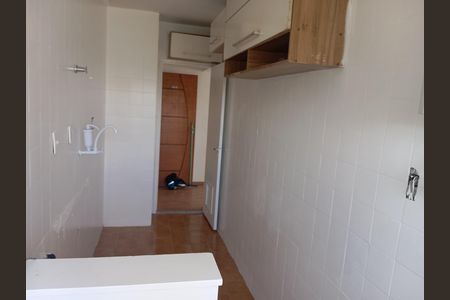 Cozinha de apartamento à venda com 2 quartos, 62m² em Itanhangá, Rio de Janeiro