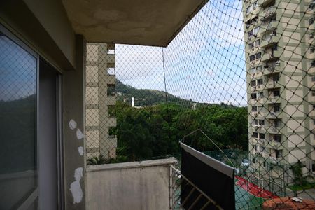 Apartamento à venda com 62m², 2 quartos e 1 vaga Apartamento à venda com 62m², 2 quartos e 1 vagaVaranda da Sala