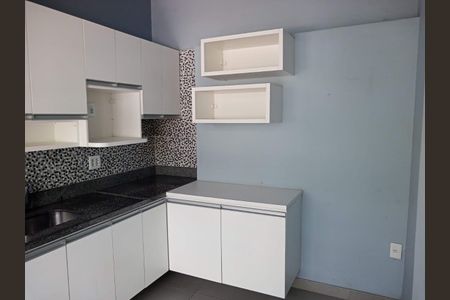 Cozinha de apartamento para alugar com 4 quartos, 180m² em Grajaú, Belo Horizonte