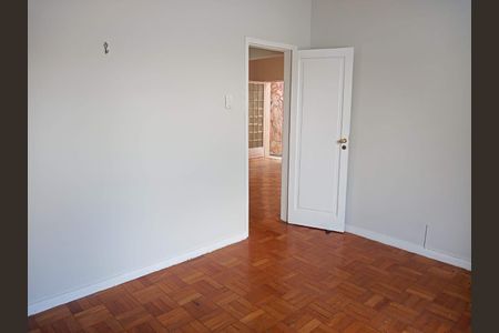 Quarto de apartamento para alugar com 4 quartos, 180m² em Grajaú, Belo Horizonte