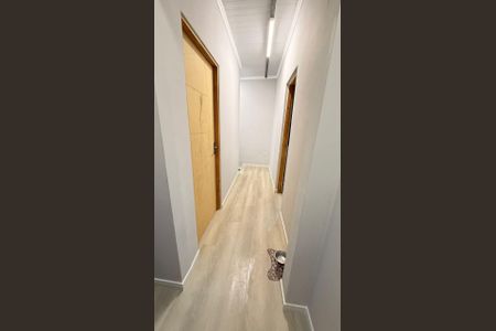 Casa para alugar com 120m², 3 quartos e 1 vaga Casa para alugar com 120m², 3 quartos e 1 vagaCorredor