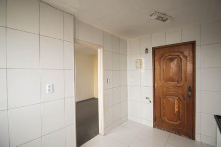 Apartamento para alugar com 74m², 2 quartos e 1 vaga Apartamento para alugar com 74m², 2 quartos e 1 vagaCozinha e Área de Serviço