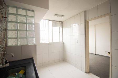 Apartamento para alugar com 74m², 2 quartos e 1 vaga Apartamento para alugar com 74m², 2 quartos e 1 vagaCozinha e Área de Serviço