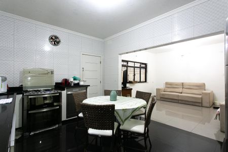 Casa para alugar com 150m², 3 quartos e 2 vagasCozinha