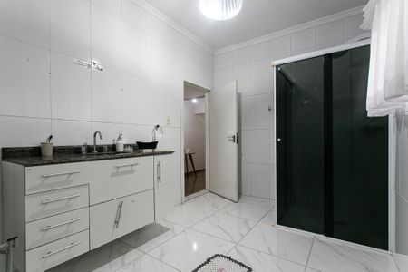 Casa para alugar com 150m², 3 quartos e 2 vagasBanheiro