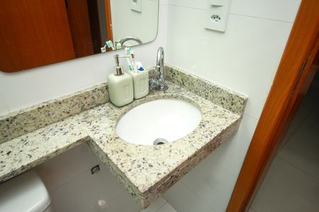 Apartamento para alugar com 42m², 2 quartos e 1 vagaBanheiro