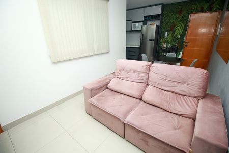 Apartamento para alugar com 42m², 2 quartos e 1 vagaSala