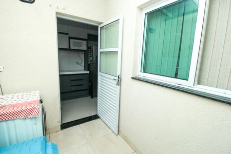 Apartamento para alugar com 42m², 2 quartos e 1 vagaÁrea de Serviço