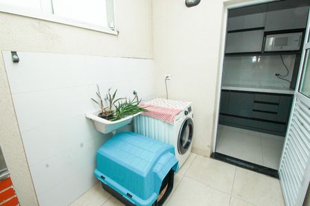 Apartamento para alugar com 42m², 2 quartos e 1 vagaÁrea de Serviço
