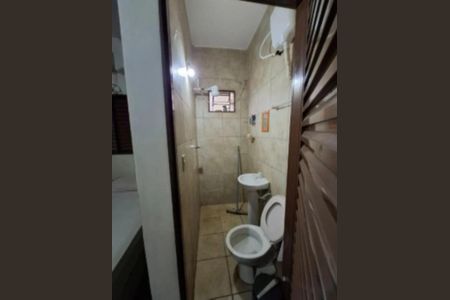Casa para alugar com 252m², 3 quartos e 4 vagasBanheiro 1