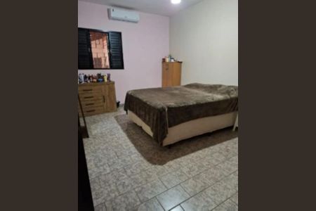 Casa para alugar com 252m², 3 quartos e 4 vagasQuarto 2