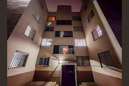 Apartamento para alugar com 52m², 2 quartos e 1 vaga Apartamento para alugar com 52m², 2 quartos e 1 vagaFachada do bloco