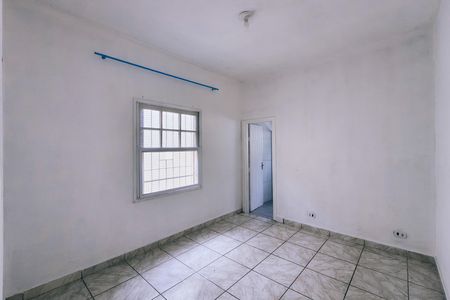Casa para alugar com 200m², 2 quartos e 8 vagasSuite