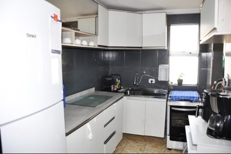 Apartamento à venda com 56m², 2 quartos e 1 vaga Apartamento à venda com 56m², 2 quartos e 1 vagaDetalhe - Cozinha