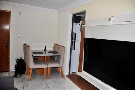 Apartamento à venda com 56m², 2 quartos e 1 vaga Apartamento à venda com 56m², 2 quartos e 1 vagaDetalhe - Sala e Sala de Jantar