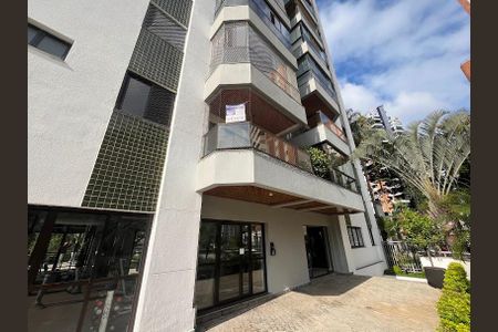 Apartamento à venda com 100m², 2 quartos e 2 vagas Apartamento à venda com 100m², 2 quartos e 2 vagasFachada