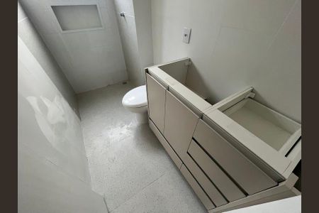 Apartamento à venda com 100m², 2 quartos e 2 vagas Apartamento à venda com 100m², 2 quartos e 2 vagasLavabo