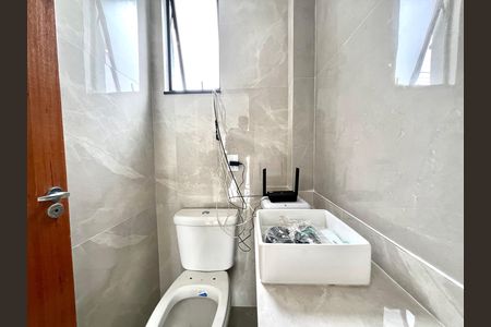 Lavabo de casa à venda com 3 quartos, 160m² em Santa Branca, Belo Horizonte