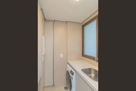 Apartamento à venda com 87m², 3 quartos e 2 vagas Apartamento à venda com 87m², 3 quartos e 2 vagasÁrea de Serviço