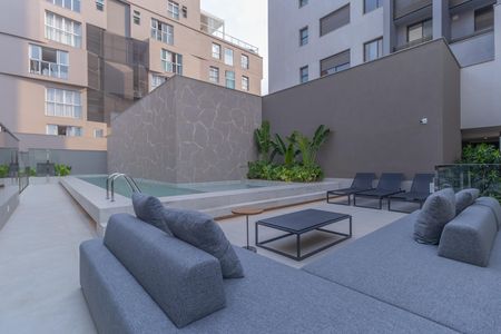 Apartamento à venda com 87m², 3 quartos e 2 vagas Apartamento à venda com 87m², 3 quartos e 2 vagasPiscina