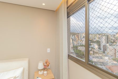 Apartamento à venda com 87m², 3 quartos e 2 vagas Apartamento à venda com 87m², 3 quartos e 2 vagasQuarto Suíte