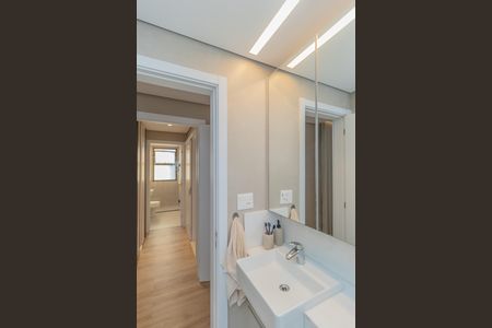 Apartamento à venda com 87m², 3 quartos e 2 vagas Apartamento à venda com 87m², 3 quartos e 2 vagasBanheiro da Suíte